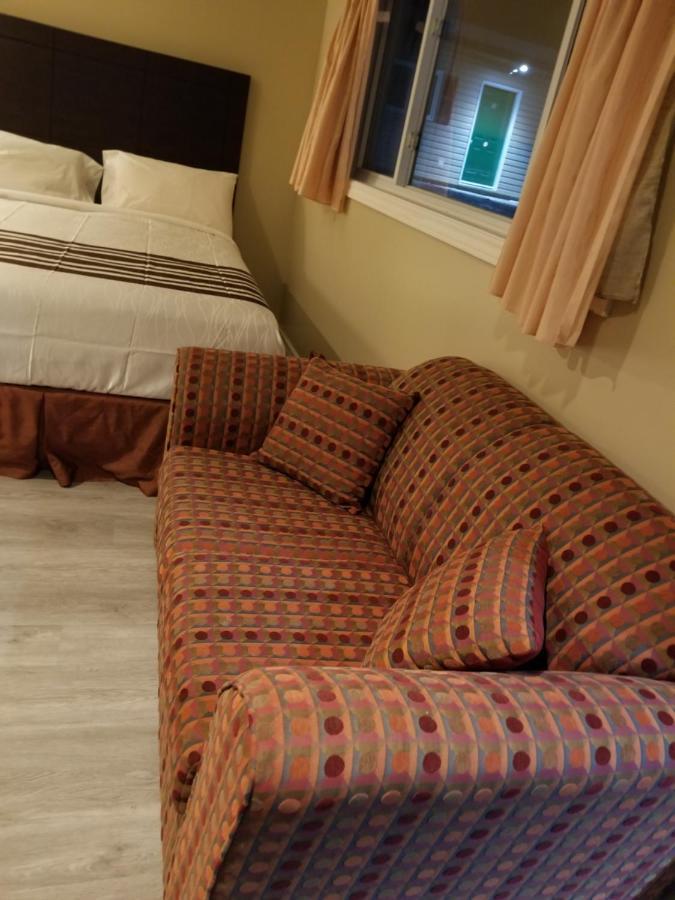 Silver Maple Motel Haliburton Kültér fotó